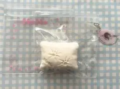 MOMO スクイーズ　猫枕