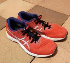 22.5cm アシックス　スニーカー　ASICS　レッド 赤