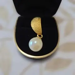 ゴールド パール 吊り下げピンブローチ