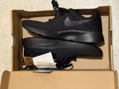 NIKE Tanjun ブラック 6 (23cm)