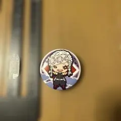 鬼滅の刃　宇髄天元　アニメキャラクター ピンバッジ 約5.5cm