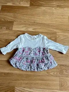 発送1月5日以降になります 花柄フリル付き長袖カットソー