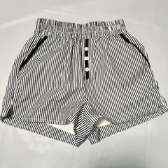 ENVYM ストライプ柄 ショートパンツ 美品のサムネイル