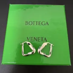 BOTTEGA VENETA トライアングル フープ ピアス ボッテガ リング - メルカリ
