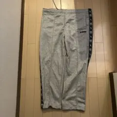 K-SWISS グレー スウェットパンツ