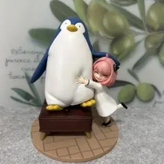 スパイファミリー　アーニャ　ペンギン　フィギュアのサムネイル