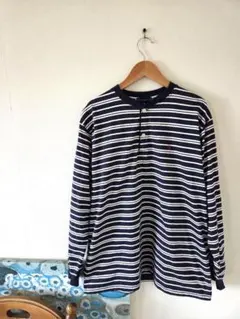 美品。Munsingwear ヘンリーネック長袖カットソー Mのサムネイル
