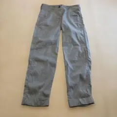 theoryセオリーグレー カジュアルパンツ バックポケット付き