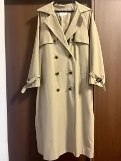 ベージュ トレンチコート ダブルブレスト