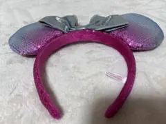 ミニーマウス　カチューシャ ピンクシルバー