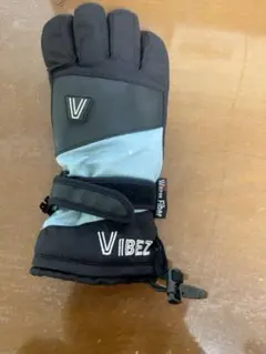 VIBEZ 防寒グローブ 片手のみ スキー スノボ　一度使用