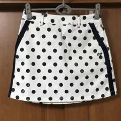 美品　マスターバニー　ストレッチ　ドット　スカート　０　白紺　パーリーゲイツのサムネイル