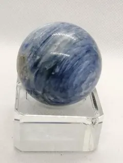 【新品】鮮やかなブルーのキラッと輝く綺麗なカイヤナイト　10-87