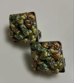 Item thumbnail for item ae987850-db72-4404-b913-90ca7eae459a