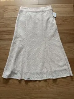 【新品・美品】NOLLEY'S アイボリーレースAラインスカート Mサイズのサムネイル