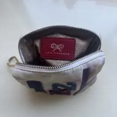 Item thumbnail for item 1d2c41e4-0020-4e19-8273-6464cdec6b49