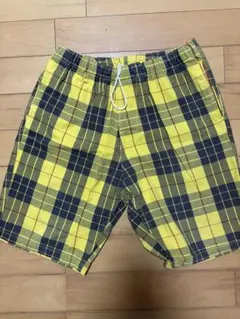 GOODENOUGH チェック柄 ショートパンツ イエロー　sizeLのサムネイル