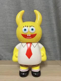 ビッグ ウアモウ スポンジボブ UAMOU BIG spongebob ソフビ - メルカリ