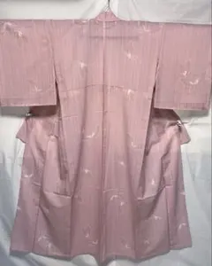 1-H 着物　蝶柄　薄ピンク　ポリエステル　洗える着物　単衣