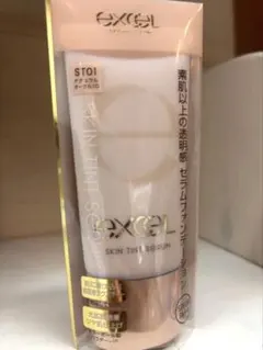 新品未使用excel SKIN TINT SERUM ST01ナチュラルオークルのサムネイル
