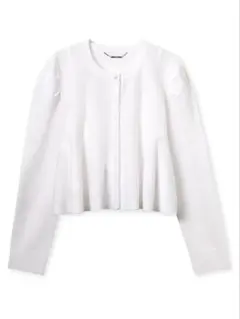 新品未使用　CELFORD　ペプラムシアーニットカーディガン　ホワイト