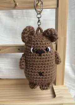 ブラウン クマ型 あみぐるみ キーホルダー