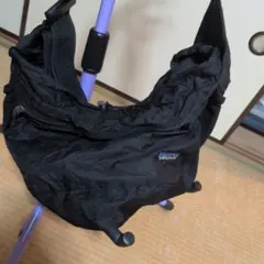 Patagonia ショルダーバッグ ブラックのサムネイル