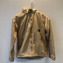 らくメル匿名　THE NORTH FACE ベージュ ジャケット　140センチ