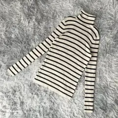 『UNIQLO』ユニクロ　長袖タートルネックニットセーター　ハイネック　ボーダー