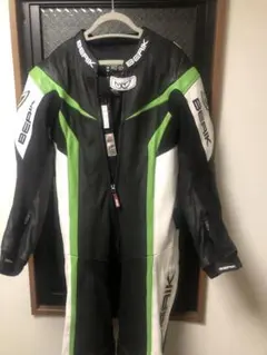 2026年最新】ベリック レーシングスーツ 54の人気アイテム - メルカリ