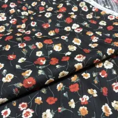 花柄コットン生地 黒地　着分