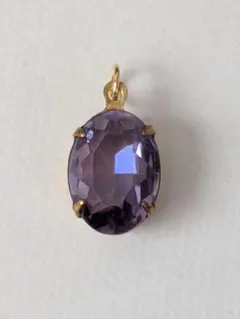 ヴィンテージ　ガラスストーン　パープル　アメジストペンダントチャーム