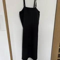 GU ブラック キャミワンピース