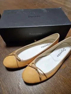 Repetto バレエシューズ ベージュ　サイズ37のサムネイル