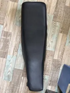TW225 ポン付け 薄型シート 純正リヤカウル付き！ - メルカリ