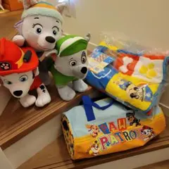 パウパトロール　大きな毛布、ボストンバッグ、ぬいぐるみ3体　セット