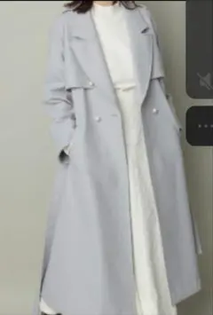 Rirandture ウールライクパール釦コート　ベルト付きアウター　サックス