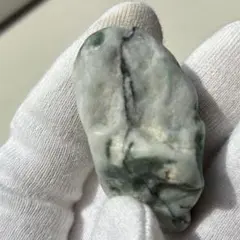 糸魚川翡翠 【21.69g】グリーン 糸巻き