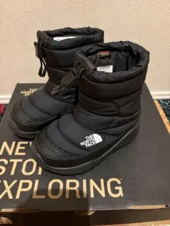 極美品　ザ ノースフェイス　防水　ヌプシ ブーティ 黒　17cm キッズ