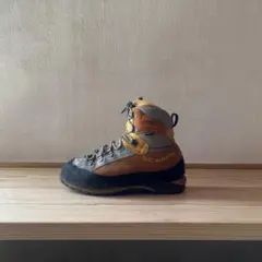 Item thumbnail for item 889a1e52-1639-4165-a63e-252a3c7eada2