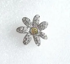 ブローチ　SWAROVSKI　スワロフスキー　花　フラワー　ボタニカル　ピン