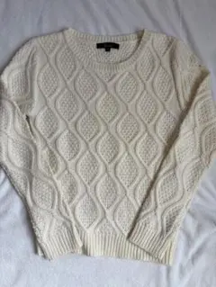 アイボリー ニットセーター サイズ38 ピンキーアンドダイアン