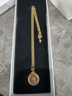 MQUEEN スカルモチーフ ネックレス