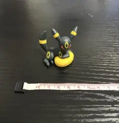 ポケモン ガチャ ストラップ ブラック ブラッキー - メルカリ