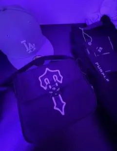 Item thumbnail for item 21e71e7e-d05c-4660-b4fe-3eb780ae71bb