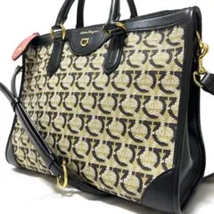 【極美品】フェラガモ ガンチーニコレクション 2wayハンドバッグ ショルダー付