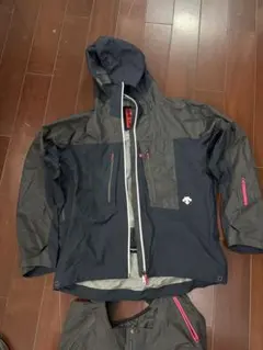 DESCENTE スキーウェア 上下セット