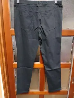 新品未使用❕おおきいサイズ黒 スリムフィット カジュアルパンツ4L
