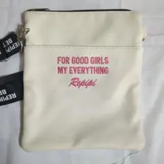 レピピアルマリオ repipi armario　白　ショルダーバッグ