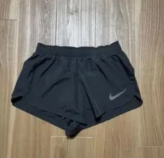 Nike 黒 ショートパンツ　ドライフィット